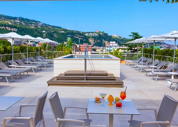 Michelangelo فندق سورينتو