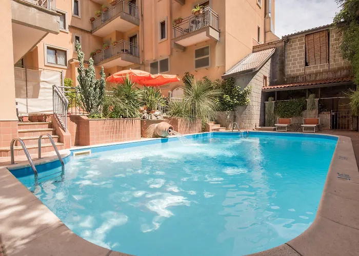 Michelangelo فندق