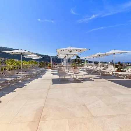 米开朗基罗酒店 4*