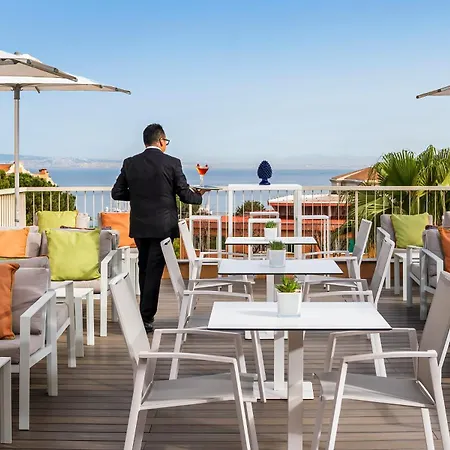 Michelangelo Hotel 4*