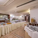 Michelangelo Hotel 4*