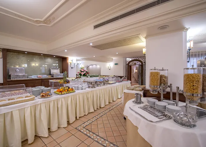 Michelangelo Hotel 4*